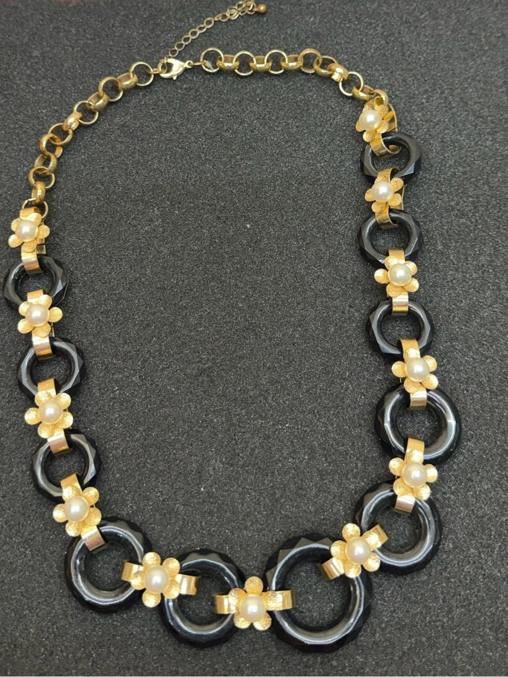 Vintage Black Ring Chain with Gold Flowers Necklace
